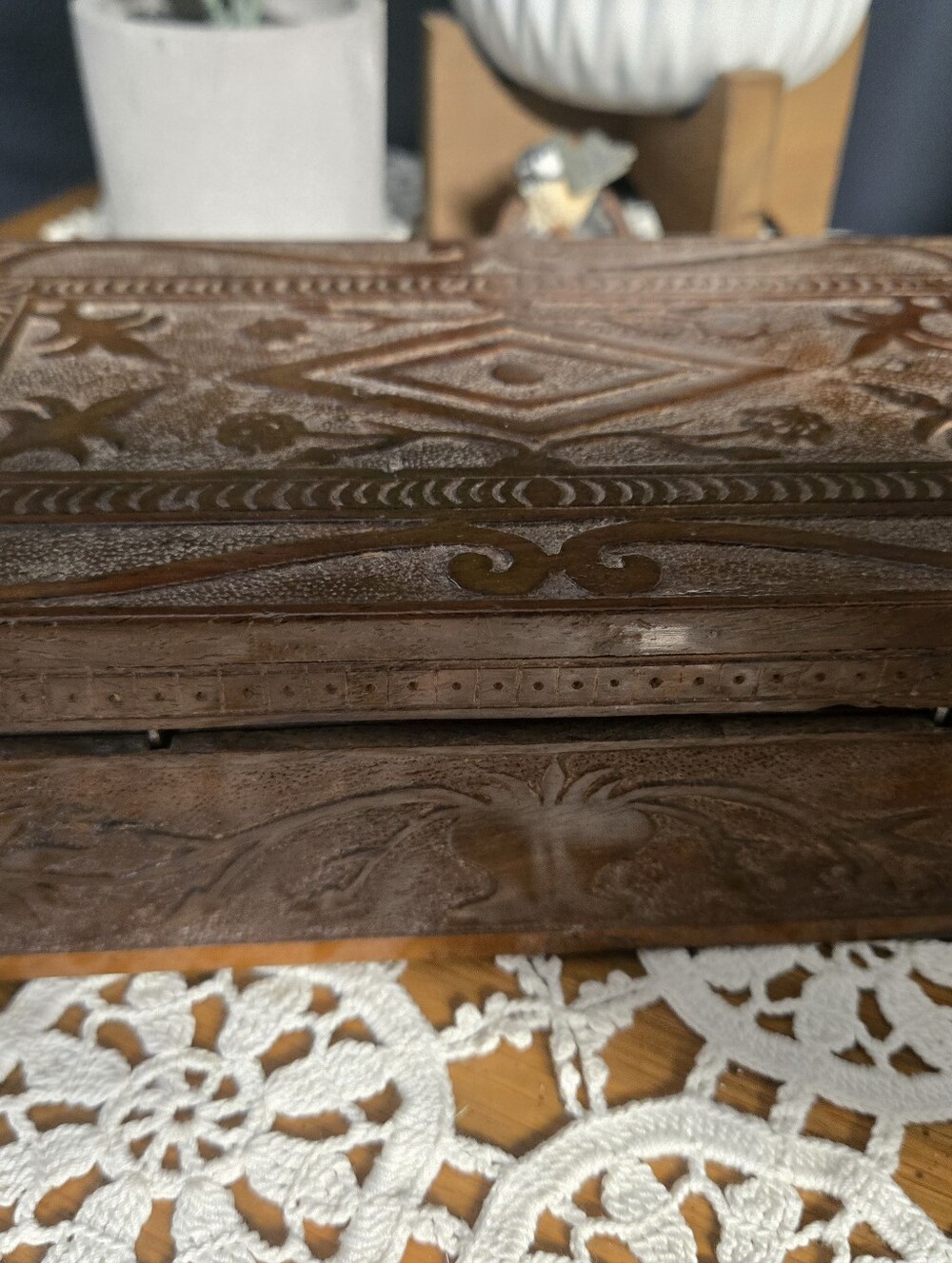 Hand-Carved Wooden Trinket / Jewelry Box
